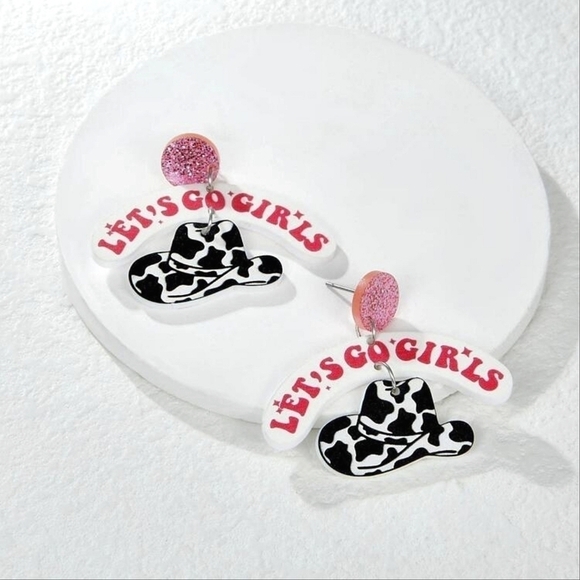 Jewelry - Shania Twain Let's Go Girls Cowboy Hat Charm Earrings in Pink and White NWT